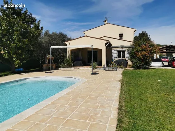 Maison 4 chambres 151m²