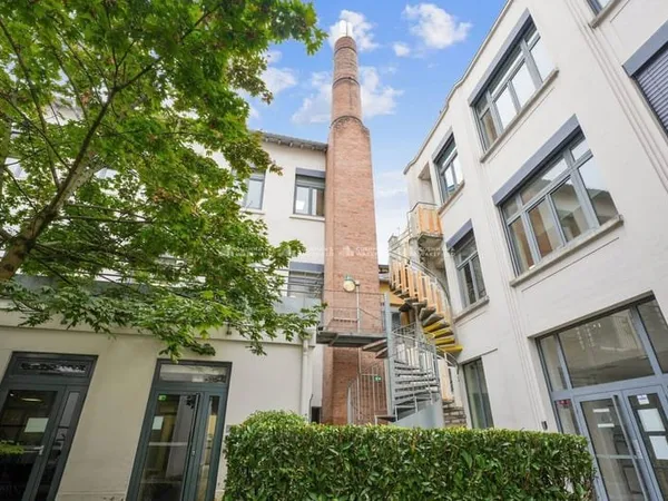 Bureaux 177 m²