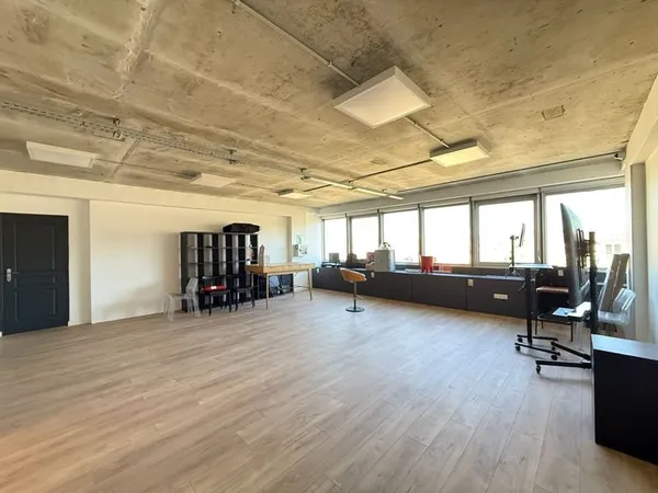 A VENDRE Bureaux 120m2 Marseille 8e