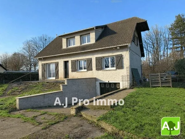Maison sur sous-sol, avec 4 chambres