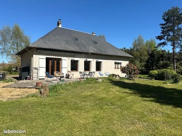 Maison d'architecte 150 m² sur 9910 m²