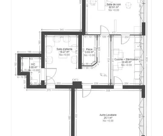 Local professionnel 83 m²