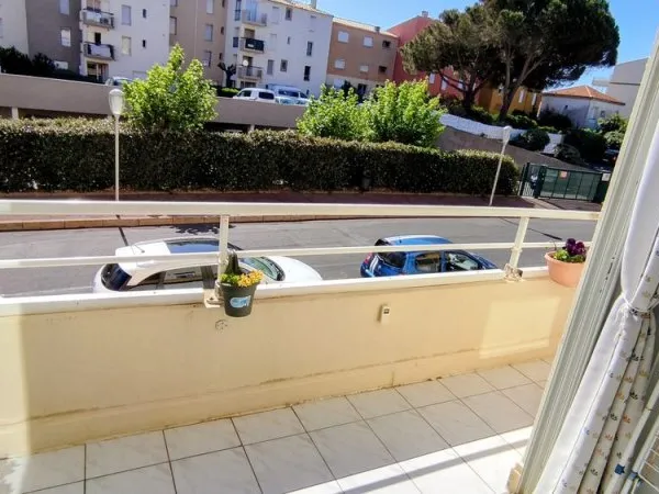 LE CAP D'AGDE Falaises T2/Cabine avec loggia et terrasse