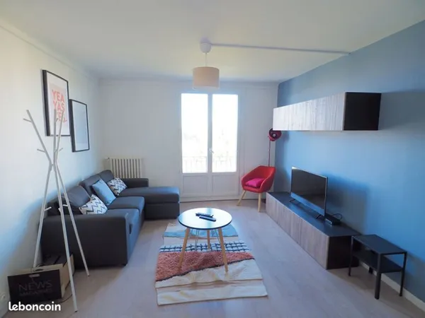 Appartement 1 pièce 103 m²