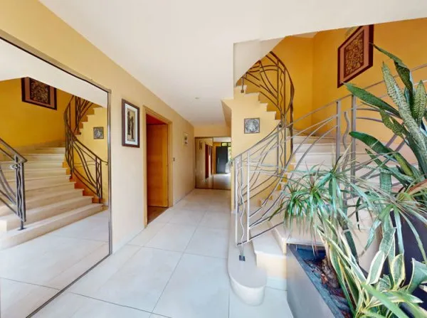 Maison Athis Mons 8 pièce(s) 354.10 m2