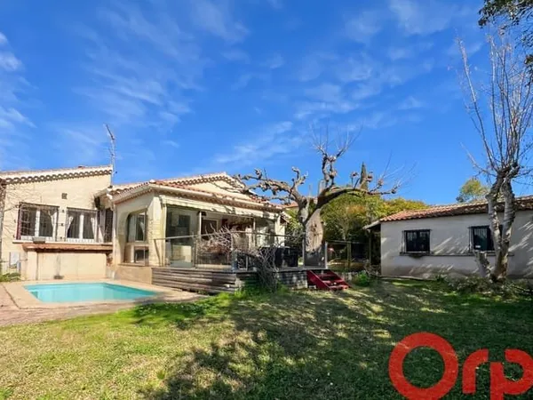 Maison 5 pièces 158 m²