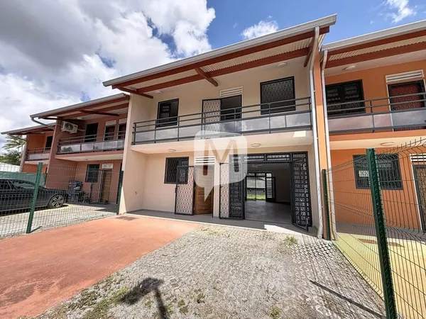Dpt (Guyane) , à louer SAINT-LAURENT-DU-MARONI Maison T4 duplex de 106 m²
