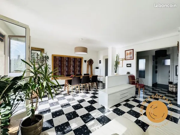 Parking 126 m²