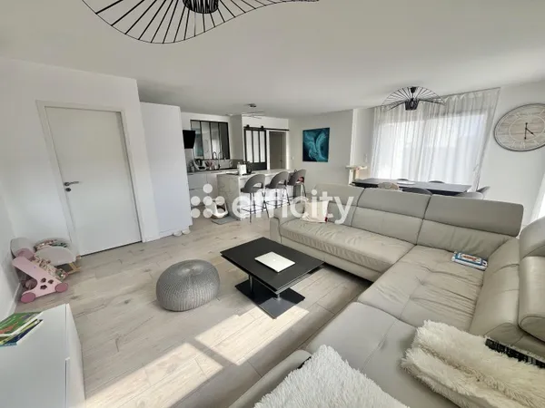 Maison 5 pièces 90 m²