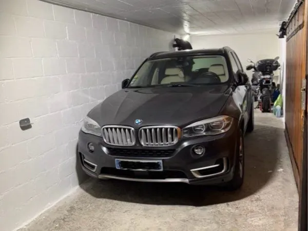 Je vends mon garage (boxe double)