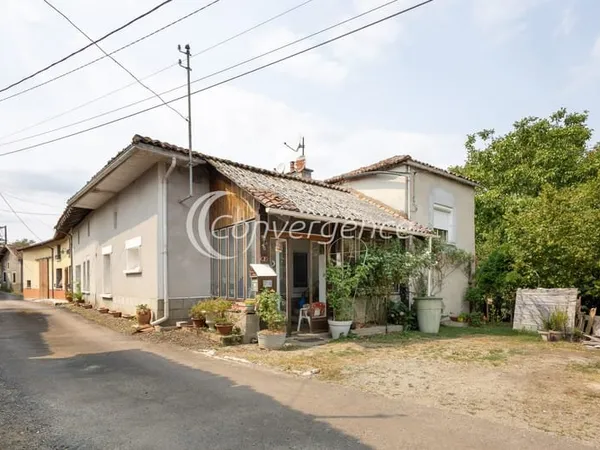 Maison + dépendances - 3 chambres - terrain 6000 m2 à CHASSE