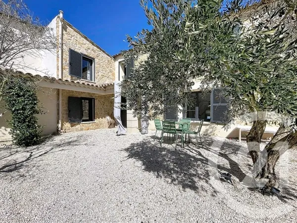 Maison 6 pièces 165 m²