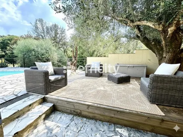 Maison 4 pièces 135 m²