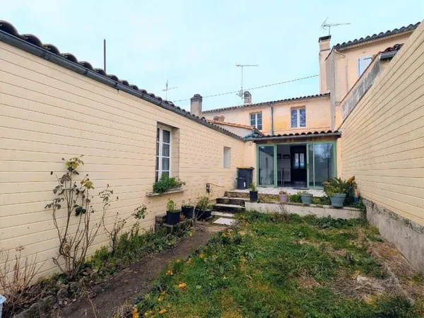Maison Vente Cognac 3p 90m² 107000€