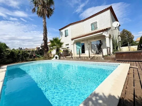 Villa 5 pièces 160 m²