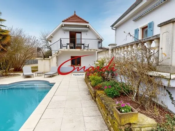 KINGERSHEIM ENSEMBLE IMMOBILIER DE 124 M2 - MAISON + T2 INDÉ