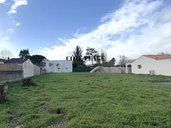Terrain 1004 m²