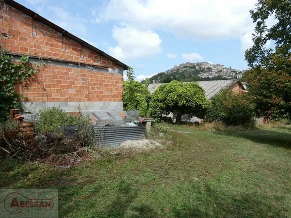 Local d’activité et entrepôt Vente Cordes-sur-Ciel 4p 343m² 160000€