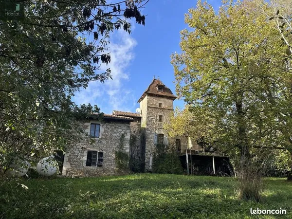 Maison 6 pièces 200 m²