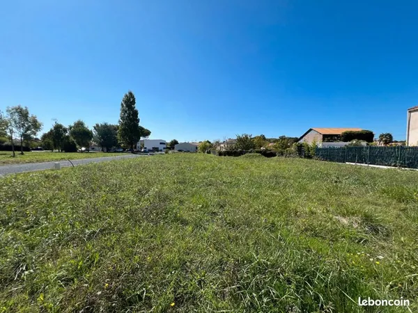Terrain 556 m² ARVERT