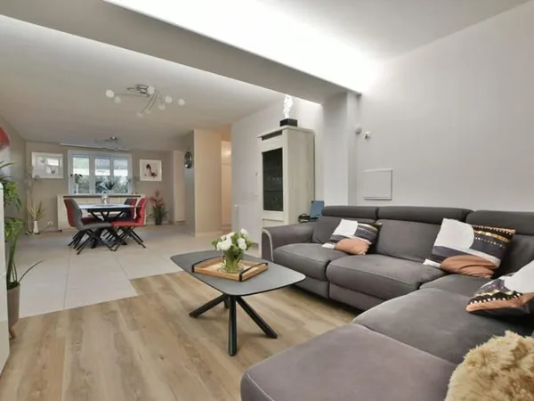 Maison Vente Maulévrier 6p 155m² 327600€
