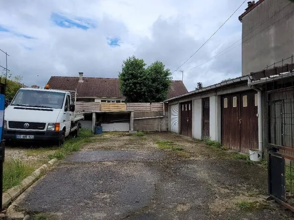 Parking/Garage/Box 215 m²