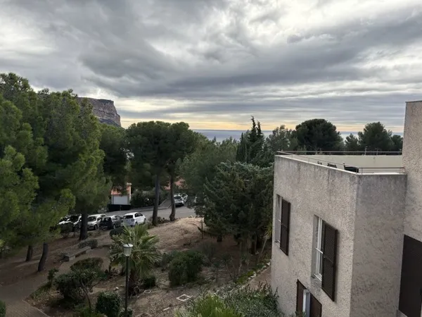 Grand appartement avec vue mer et parking