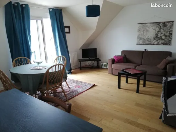 Location étudiante appartement SEPTEMBRE A JUIN