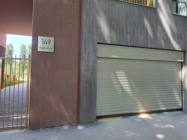 Parking 16 m²