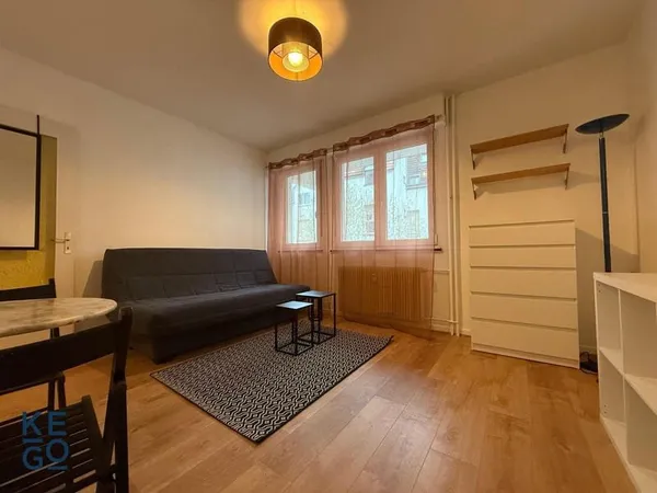 Studio 1 pièce 20 m²