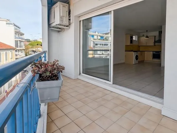 4 pièces avec terrasse, parking et cave