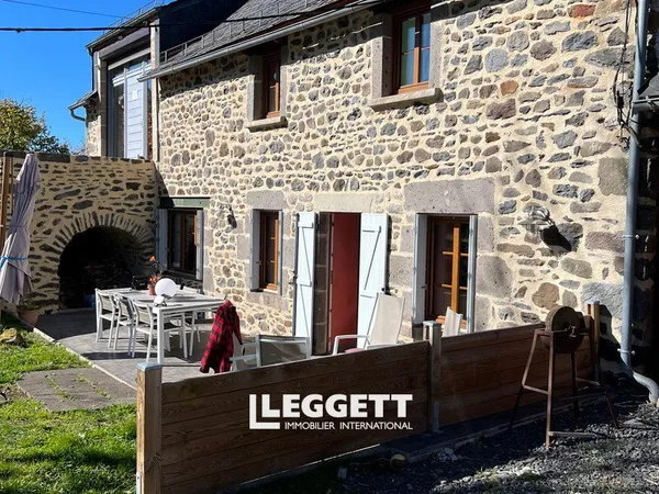 Maison 14 pièce(s), ÉGLISENEUVE-D'ENTRAIGUES