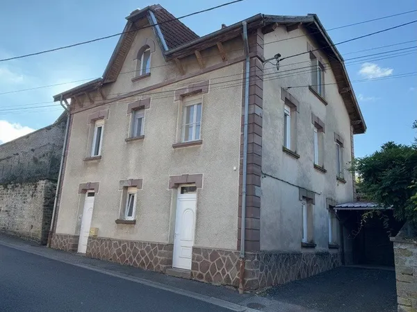 Maison familiale de cacrtère de 155 m² et 8 pièces CIREY SUR VEZOUZE (54)