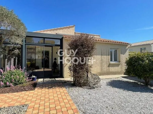 Maison de plain-pied 5 pièces 117 m²