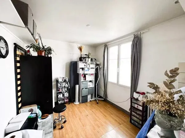 Appartement F1 (14 m² Carrez) à vendre dans le 14e arrondissement de Paris