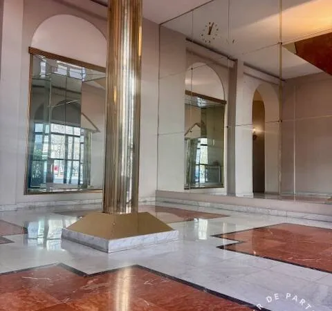 Studio 1 pièce 30 m²
