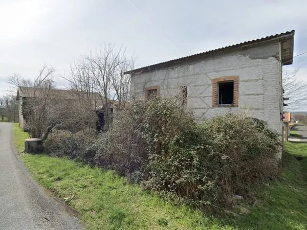 Maison et dépendances