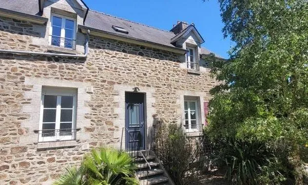 Maison 17 pièces 551 m²