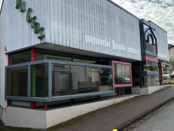 Local 350 m²