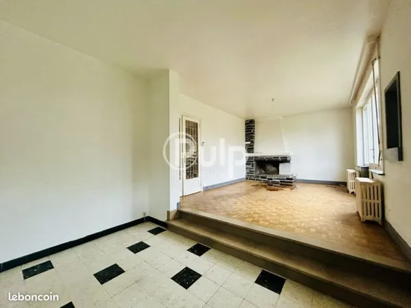 Maison 6 pièces 144 m²