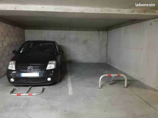 Place de parking privatif