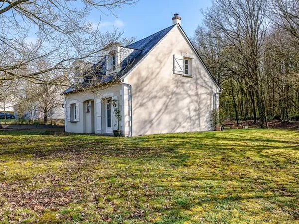 EXCLUSIVITE MAISON FAMILIALE 4 CHAMBRES ESVRES SUR PARCELLE
