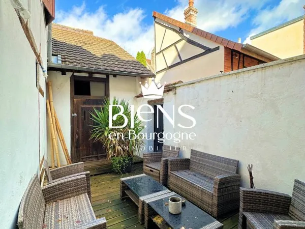 Maison 7 pièces 180 m²
