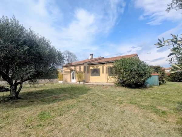 Maison de plain-pied 5 pièces 104 m²