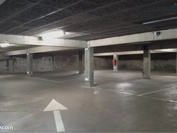 Place de parking sécurisée