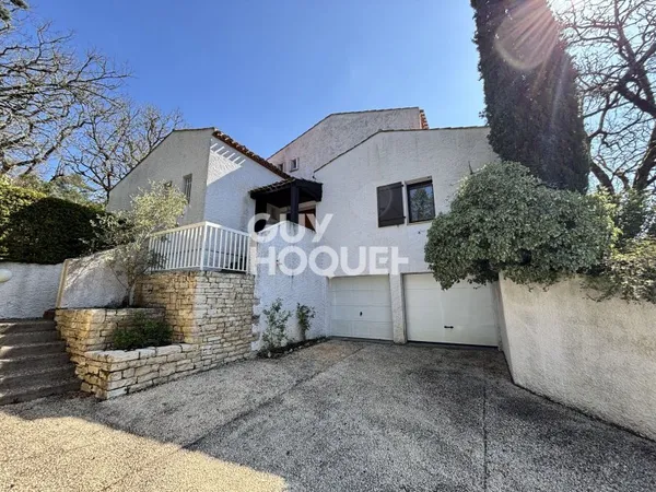 MAISON À VENDRE DE 6 PIÈCES DE 167,00 M²