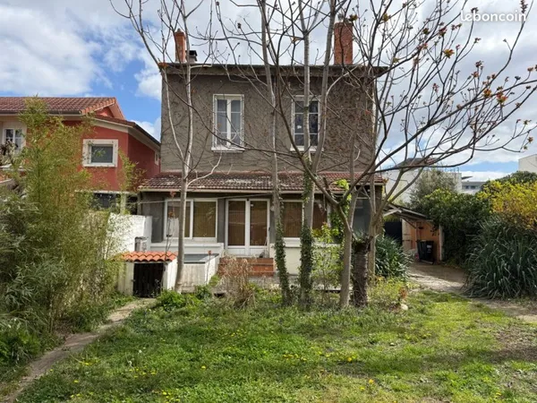 Adresse rare au coeur de monplaisir lumière