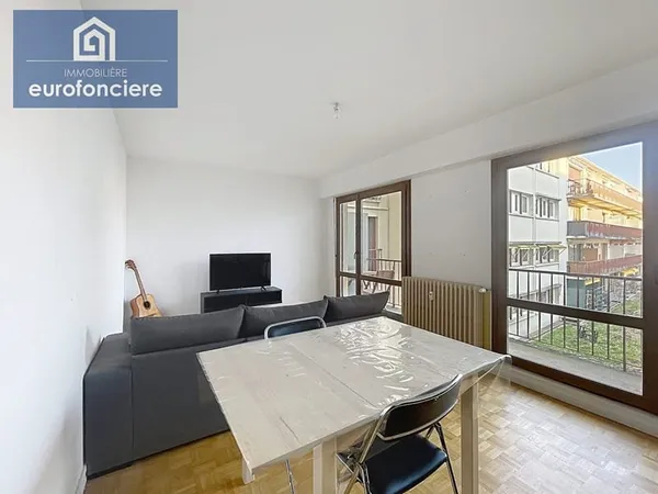 Appartement Troyes 3 pièce(s) CENTRE VILLE AVEC GARAGE