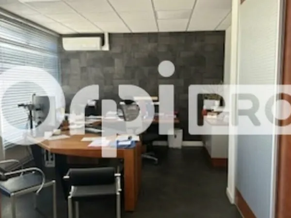 Bureaux 226 m²