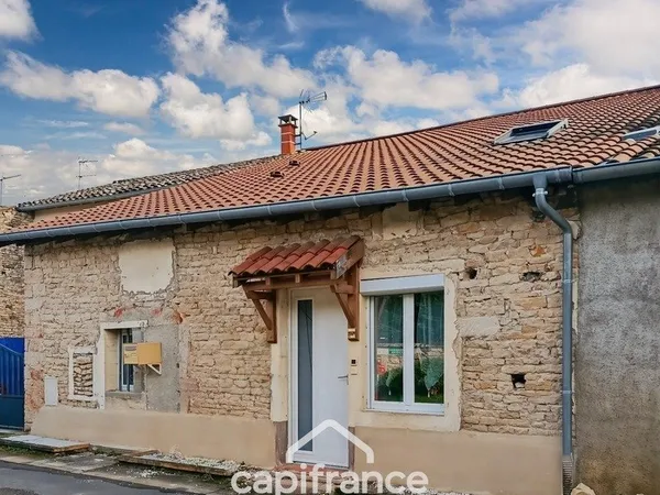 Maison à vendre de 200m² à Uchizy 71